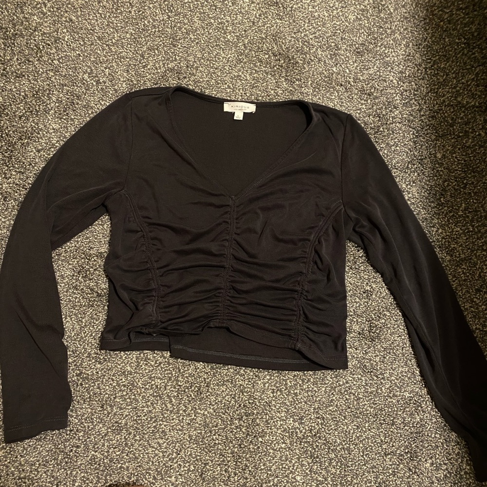 NEW w/out tags Kirious Los Angeles crop top long sleeve